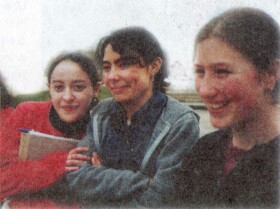 Fröhliche Studentinnen